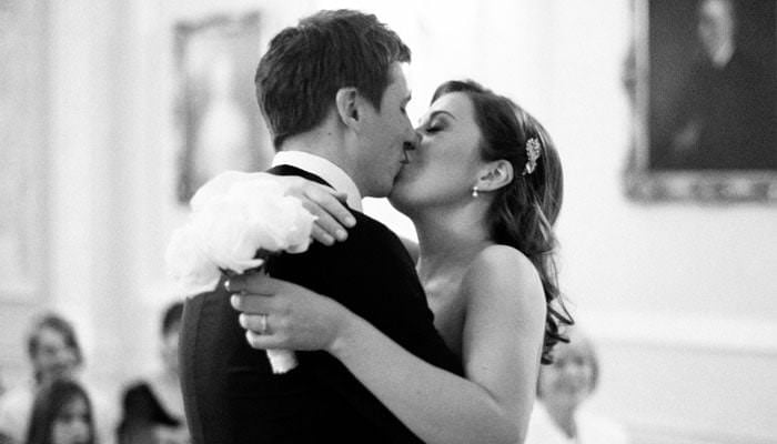 Wedding Photography at the Lansdowne Club, London for Samantha and Joel