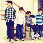 Family Photography of Fenwick Boys at Home in Gloucestershire
