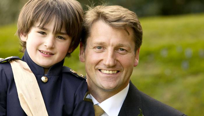 Emma and Justyn's Wedding Photographed at Callow Hall in Derbyshire 4