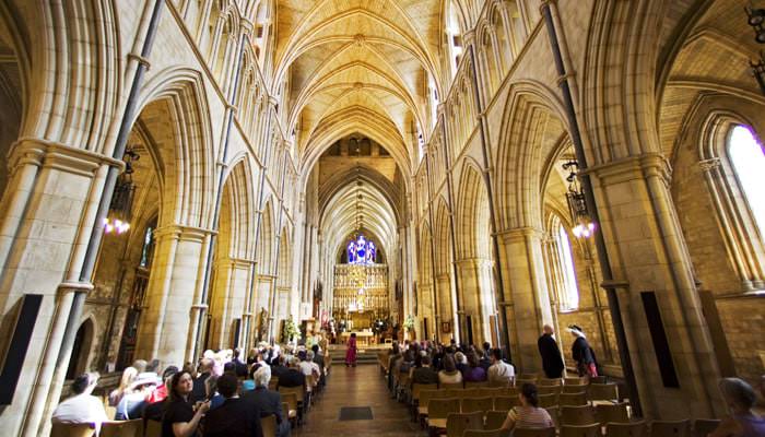 southwark cathedral Vanessa and Paul's Wedding Photographed at Southwark Cathedral and Skinner's Hall in London 1
