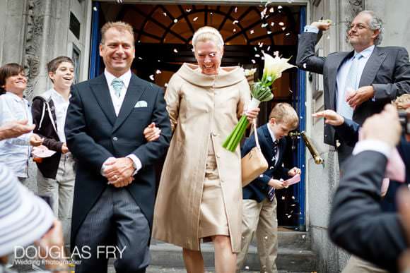 steps of chelsea town hall wedding photograph