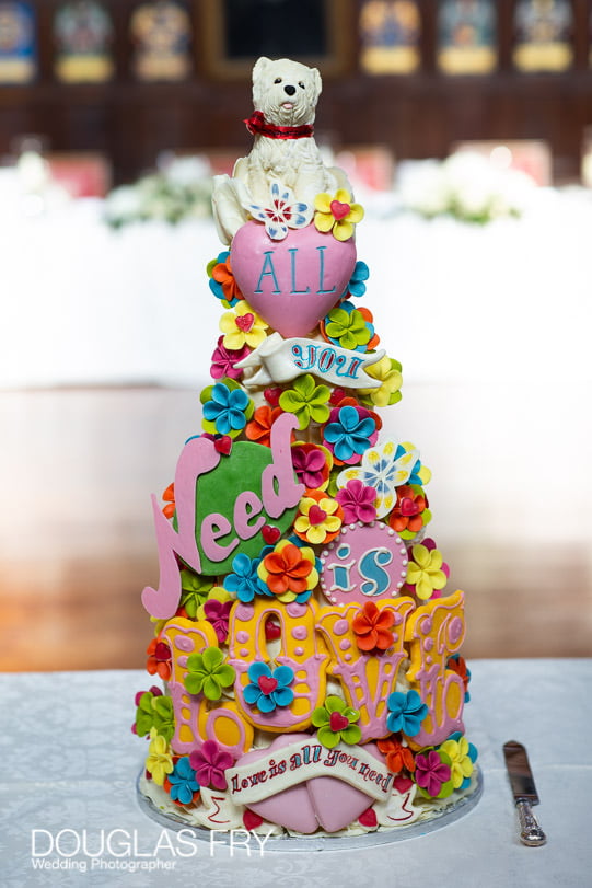 Wedding Photographer St Bride's Church London - cake