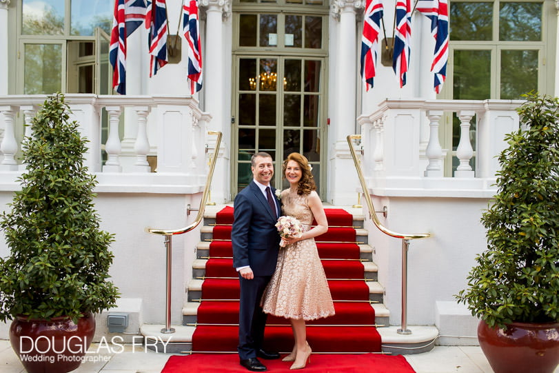 Wedding Photographer Mandarin Oriental Hotel - outside the London hotel