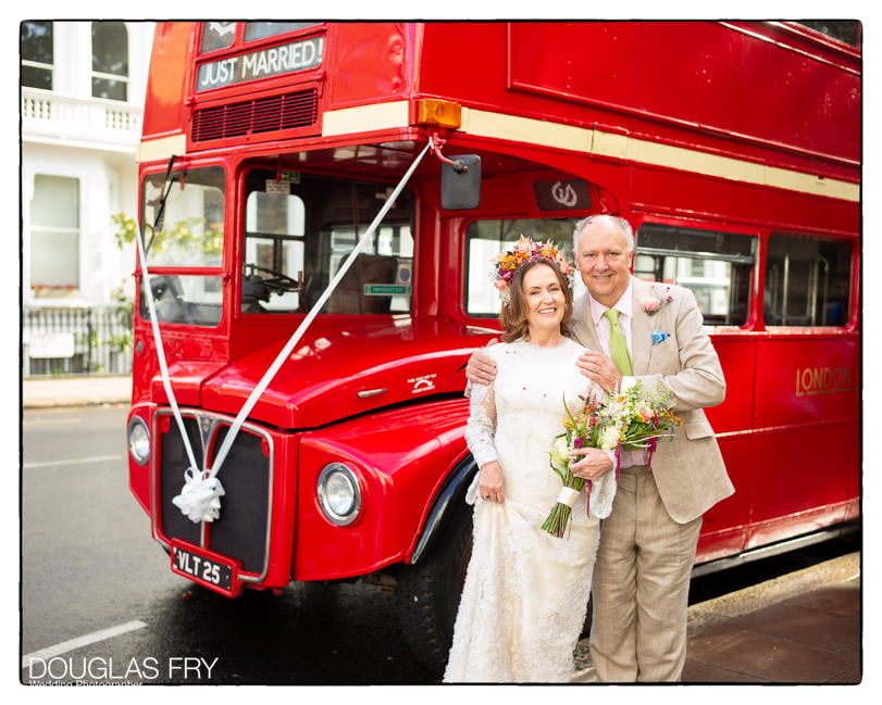 Wedding photographer - picture of couple with London bus