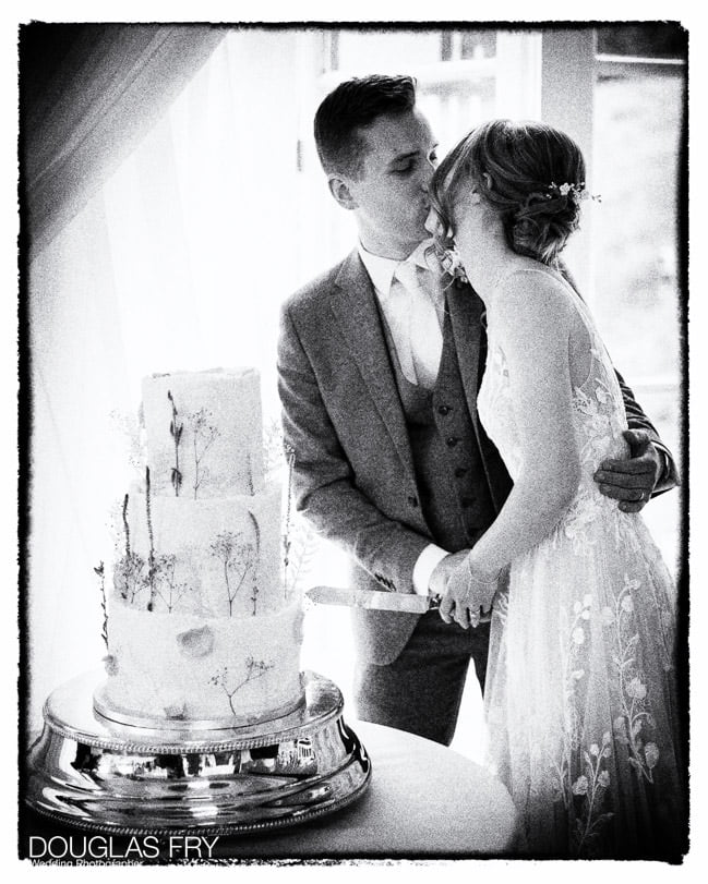 Bride and Groom wedding photograph at RAC Woodcote Park in Epsom