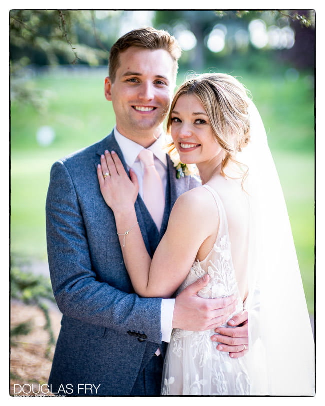 Bride and Groom wedding photograph at RAC Woodcote Park in Epsom